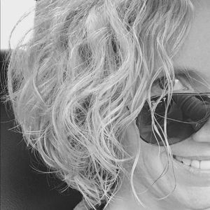 Meet your Posher, Shelly